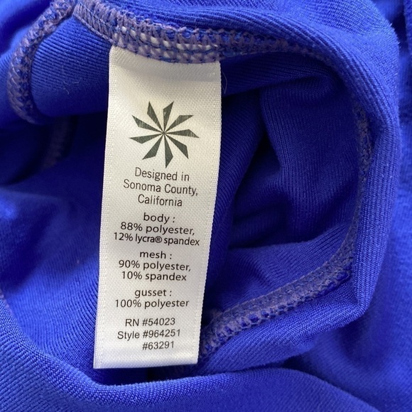 ATHLETA Dobby Be Free Knickers Cropped Capri Leggings Size Medium - Picture 12 of 12